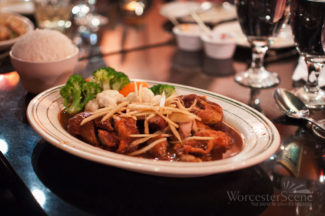 Thai Place Duck at Racha Thai in Worcester