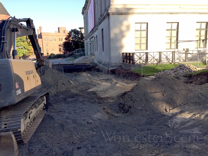 September's progress on Worcester Art Museum's access bridge