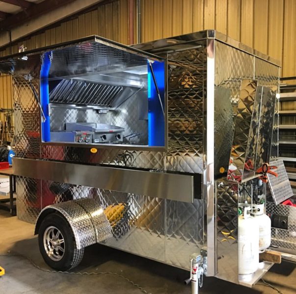 Southern Food Truck, Mama Roux, Takes Up Residency at The Dive Bar