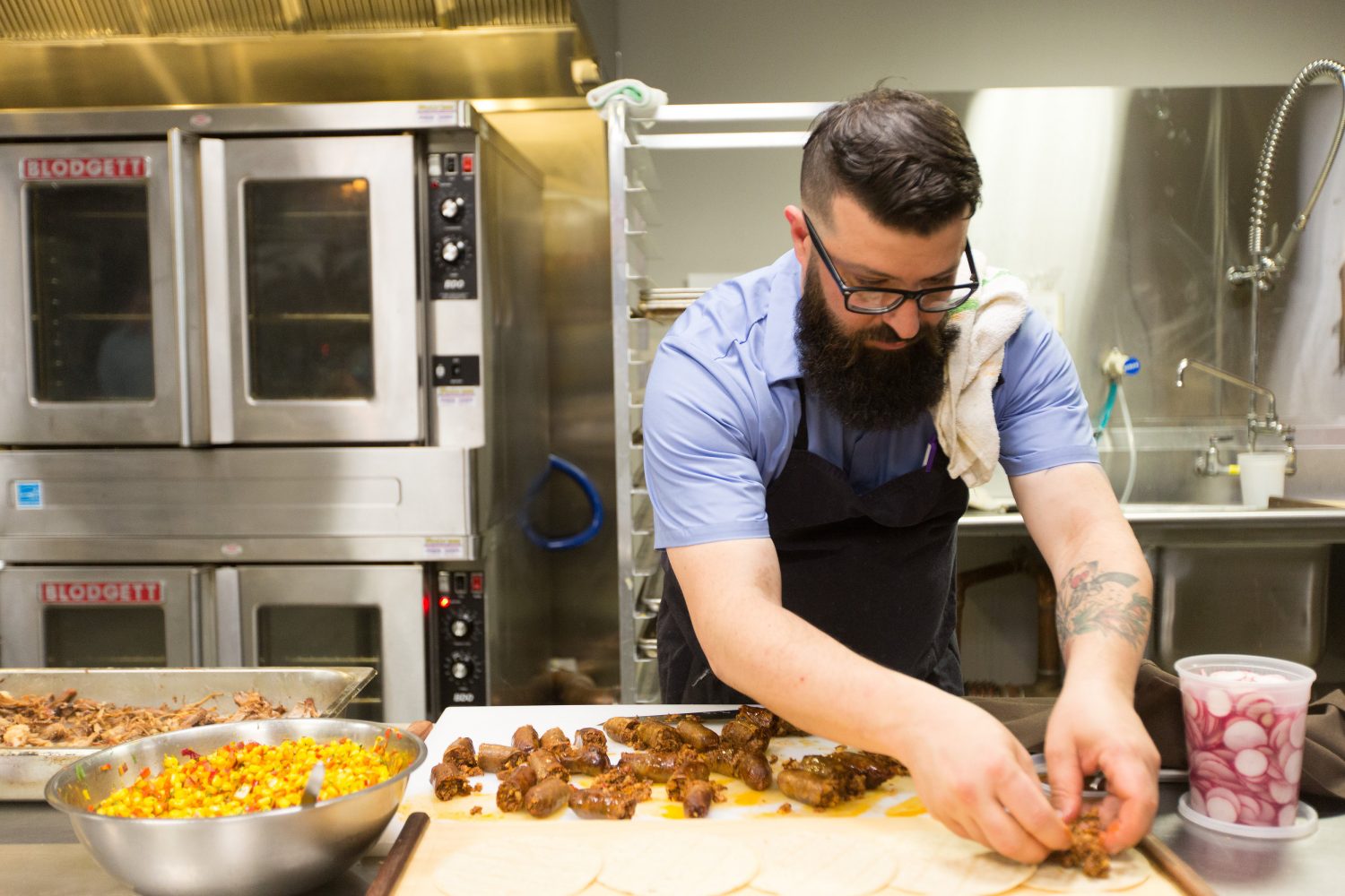 Chef Neil Rogers during a Mass Foodies Test Kitchen Event (Mike Hendrickson)