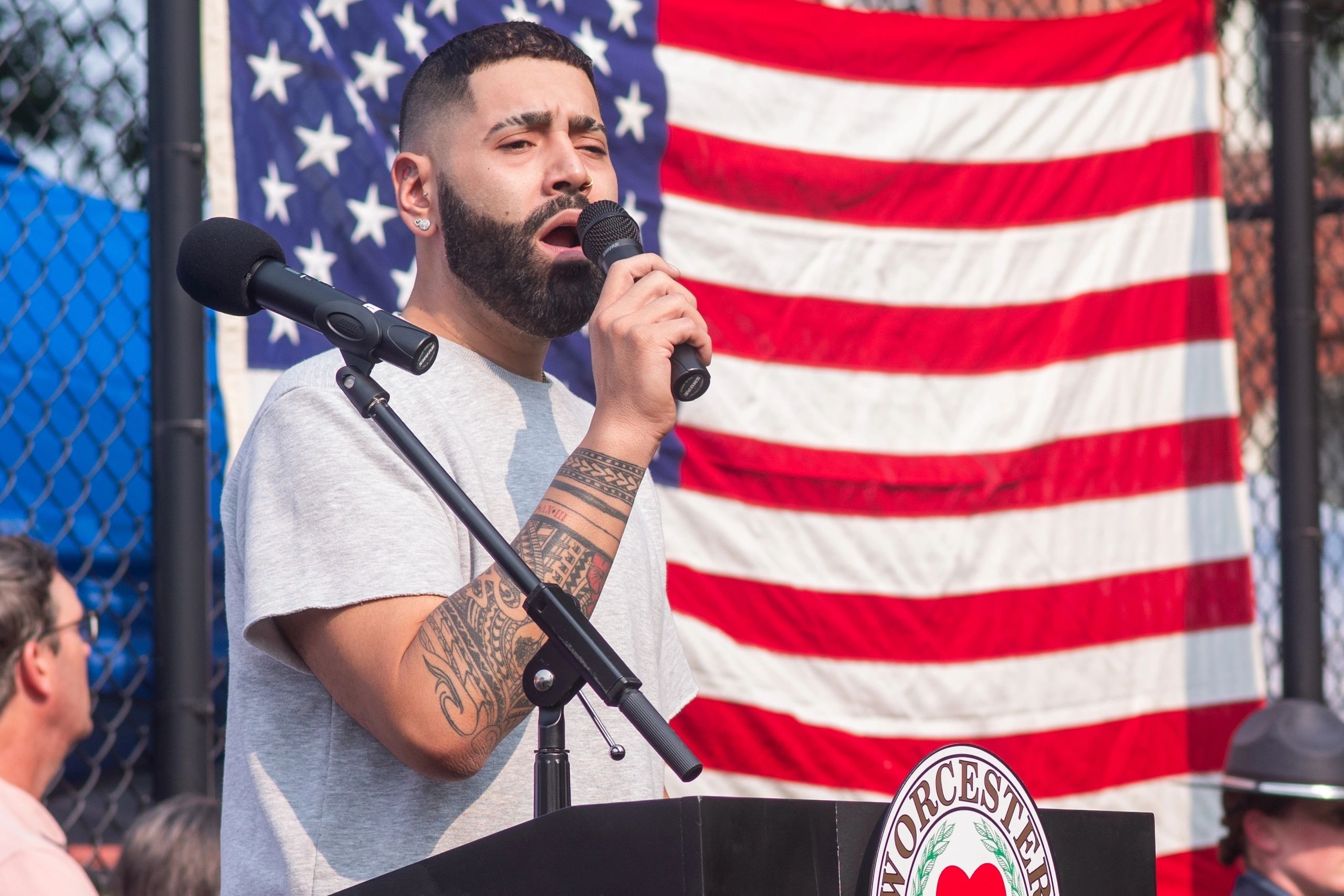 Fundador Morales performed the National Anthem to kick off the event (photo by Steve Smith)