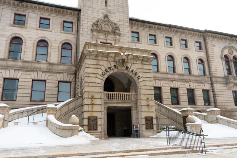 City council holds special meeting to discuss DOJ report findings