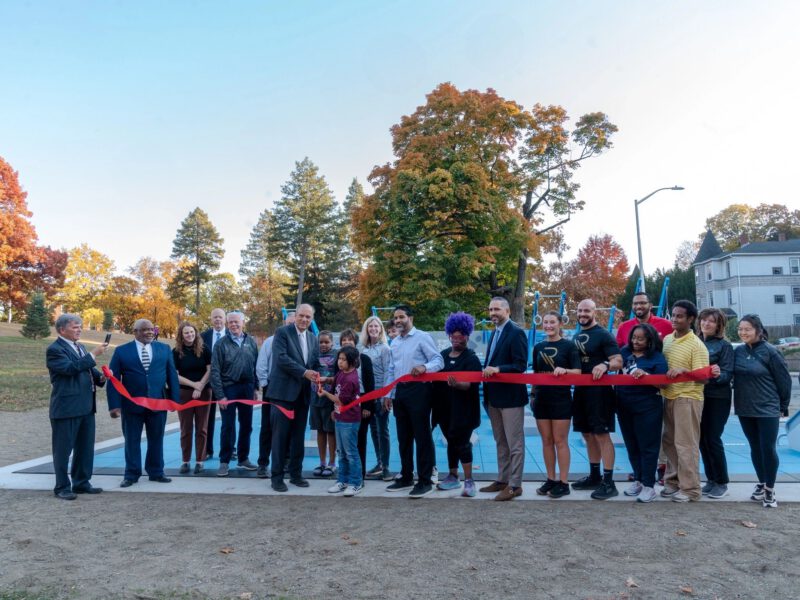 New Worcester fitness court unveiled at University Park