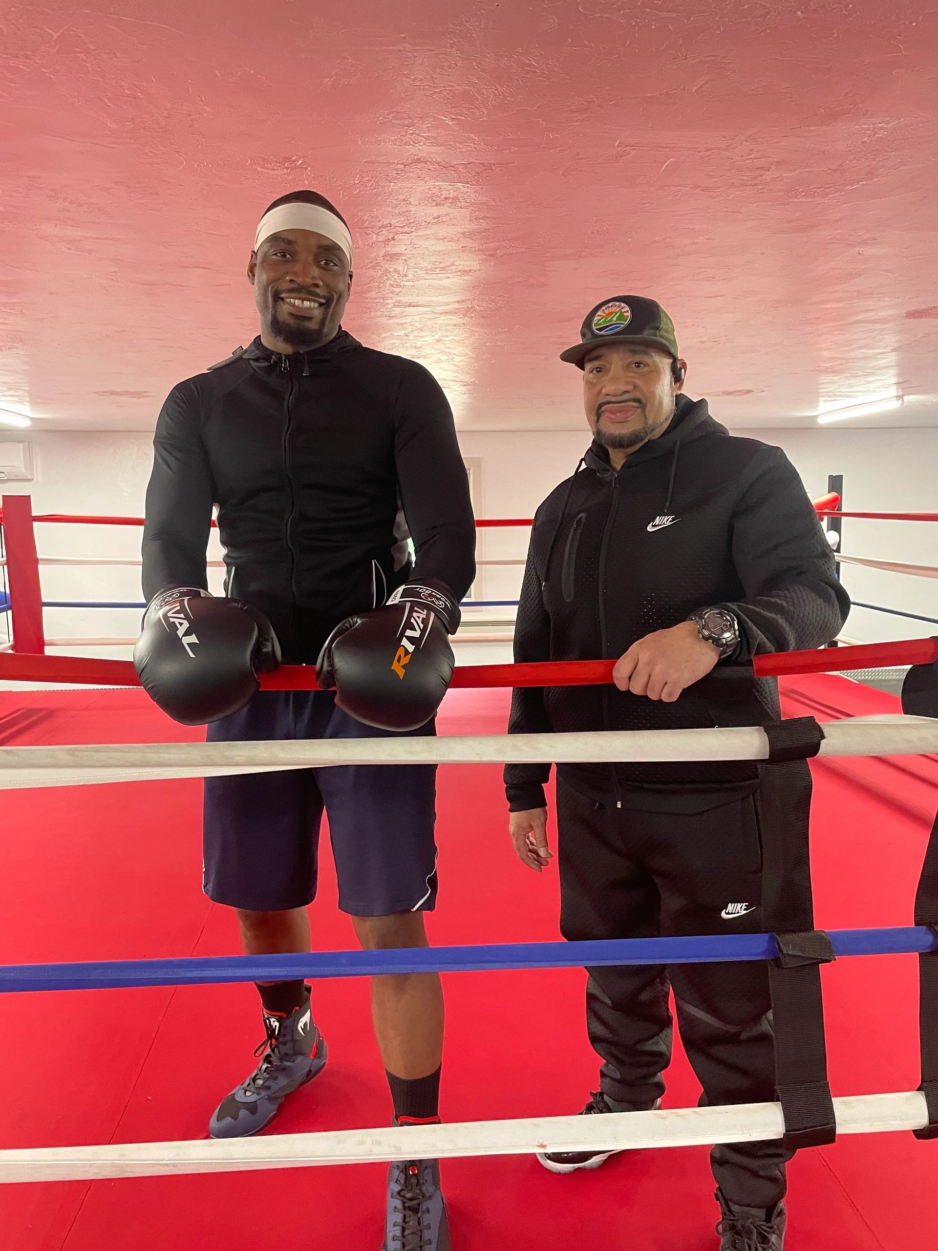 Demek Edmonds, left, and Rocky Gonzalez inside the boxing ring (photo by Bill Doyle)