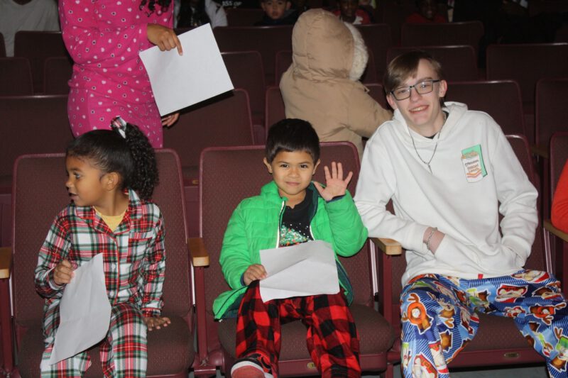 Seniors and kindergartners bond over holiday joy