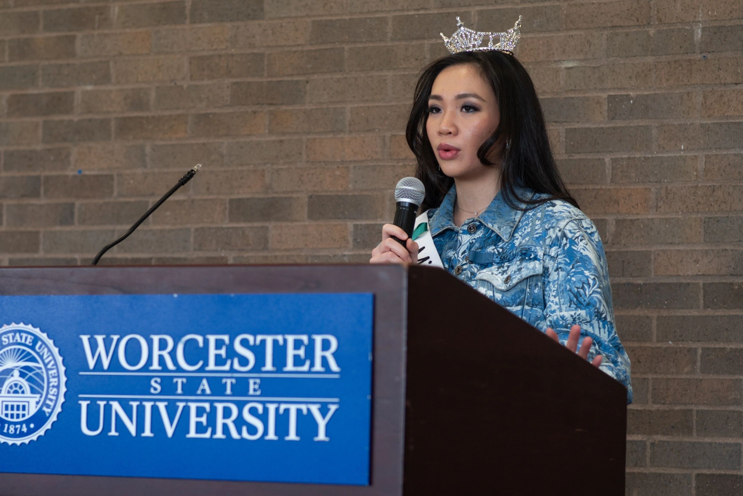 Josette Huang