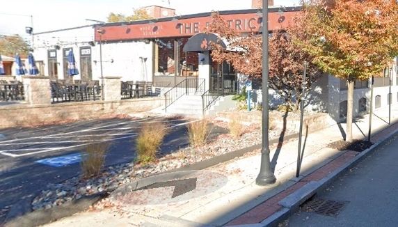 The District Wood Fired Kitchen closed, latest in Canal District
