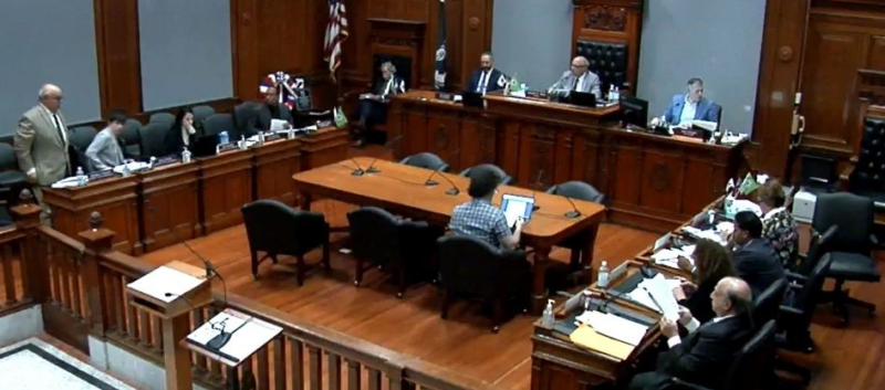 Council weighs gas station limits, small biz support, law dept.