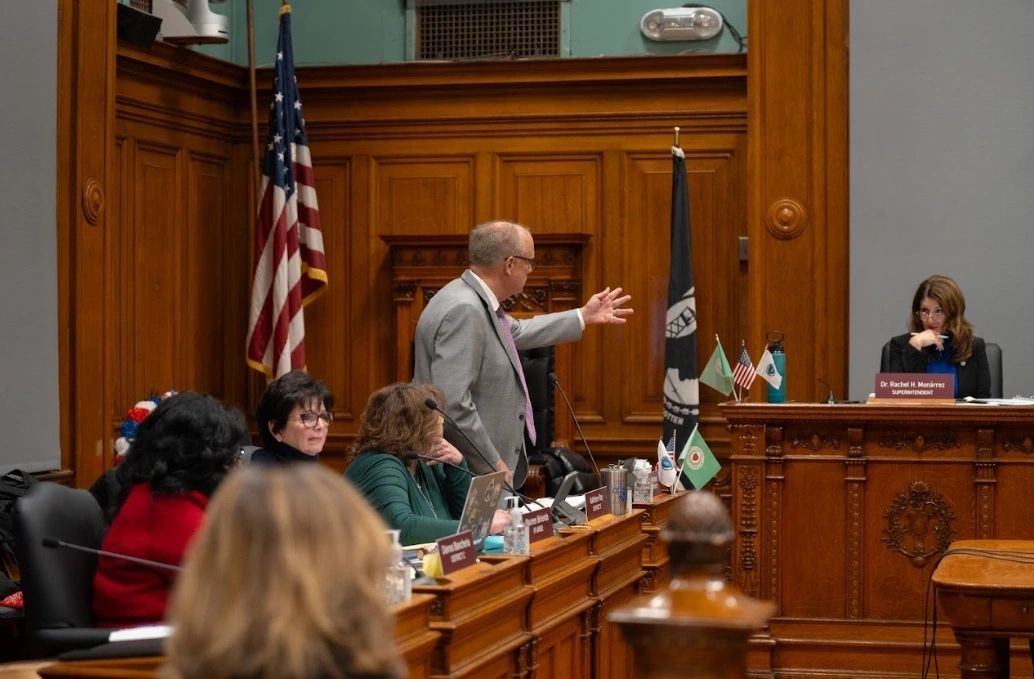 Mayor Joseph M. Petty addressing the committee (photo by Bromly Domingo)