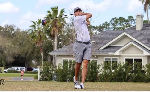 Nolan Schuermann claimed the Patriot League individual title in golf (photo credit: College of the Holy Cross)