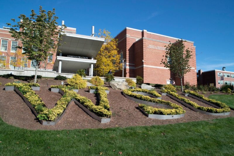 Worcester St. tuition free for low-income Mass. commuter students