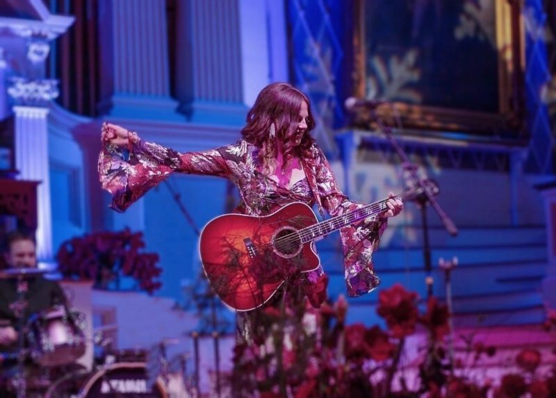 Holiday melodies and cheer fill Mechanics Hall this season