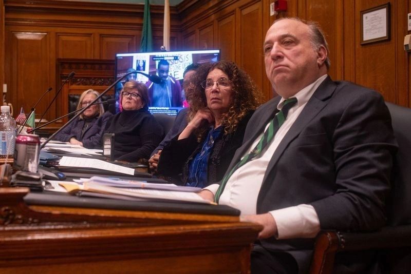 City councilors react to the discussion on the DOJ's report on Worcester police (photo by Steve Smith)