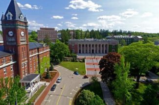 Holy Cross receives $10 million gift for faculty, student aid