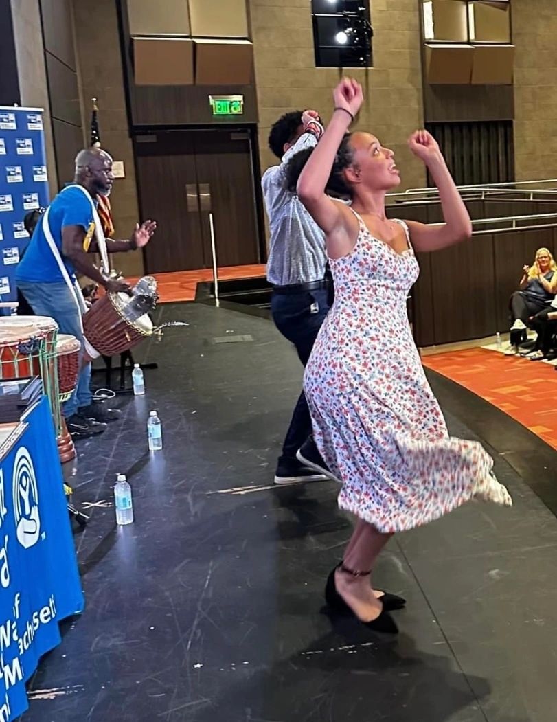 Maryah and Jordan and Crocodile River Music on stage sharing their exuberance for life (photo courtesy United Way)