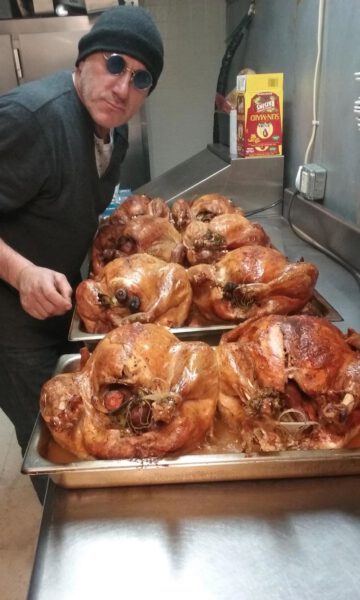 Free Thanksgiving meals offer warmth and tradition in Worcester