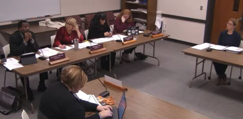 School committee gives thumbs-up to mastery-based grading Policy