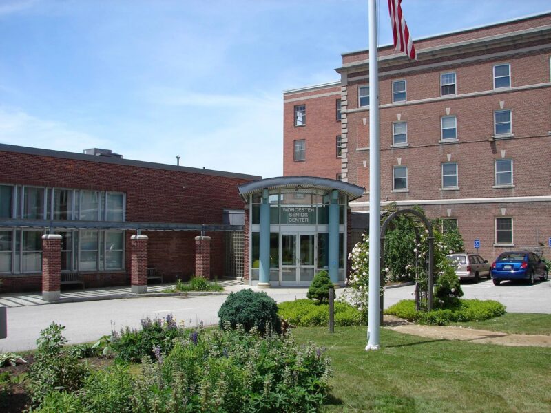 Worcester closes schools, opens warming center Friday