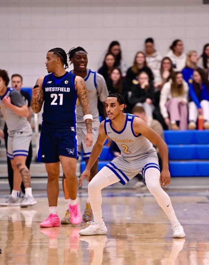 Daniel Wondie finished with 15 points on five three-point field goals (photo by  Audris Guerce)