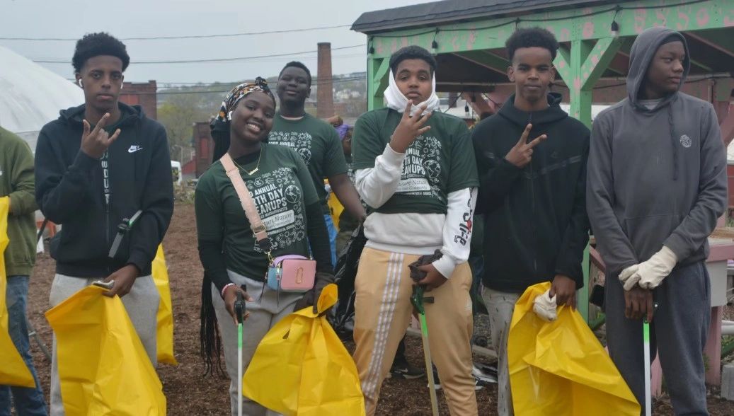 YouthGrow members join the Earth Day cleanup effort in 2023 (photo credit: REC)