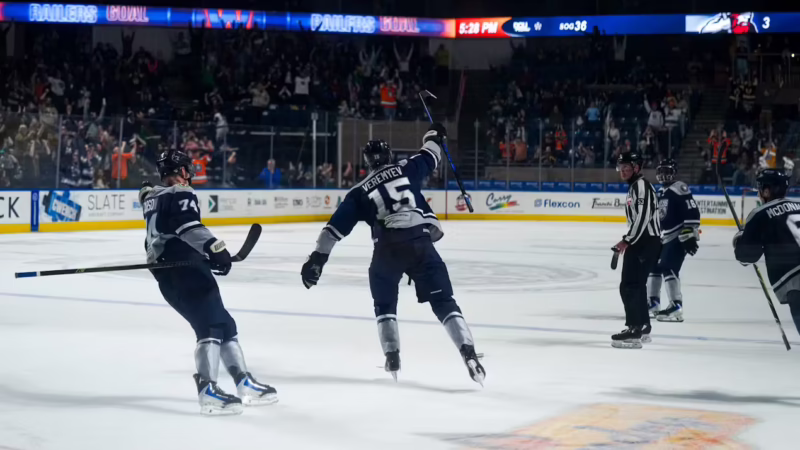 Railers eye milestone win after hot finish