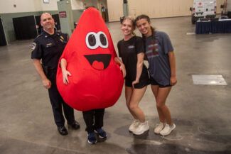 Battle of the Badges brings in more than 100 blood donors