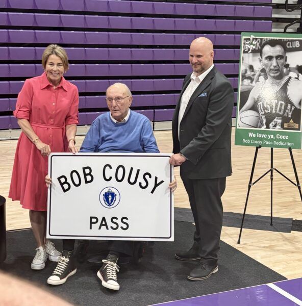Bob Cousy Pass officially dedicated near Holy Cross