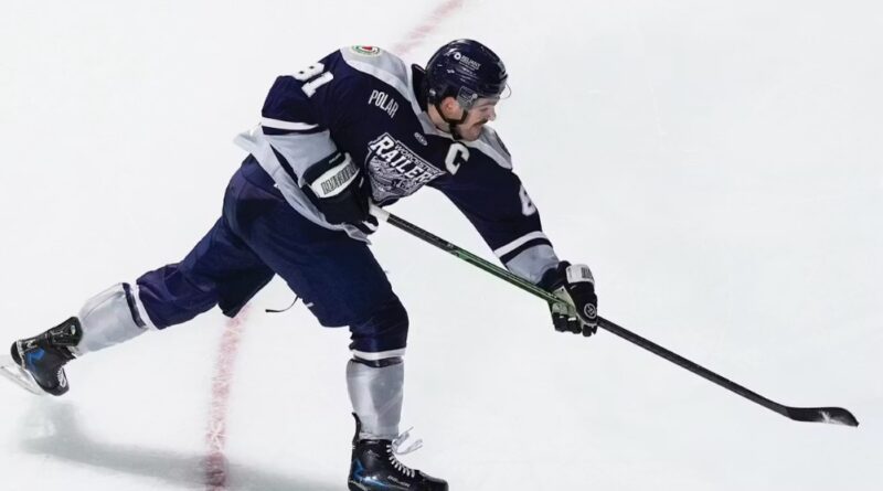 Railers captain Anthony Repaci returns for sixth season in Worcester