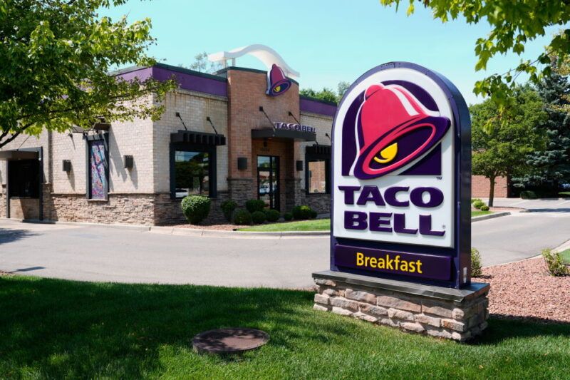 Building Worcester: Taco Bell heads to Pullman Street, heat resilient officer hired at Clark, GreenTech Park breaks ground
